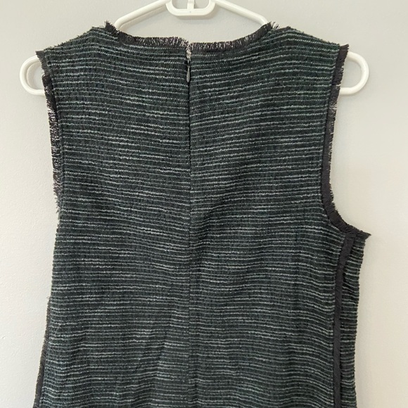 Banana Republic fringe trimmed striped shell - Picture 6 of 6